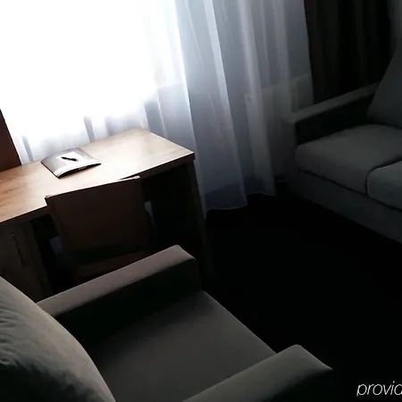 Belwederski Hotel 3*