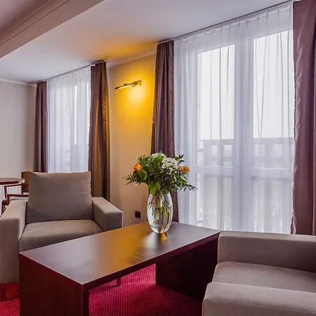 Belwederski Hotel 3*