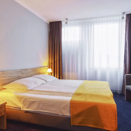 Belwederski 3* Warsaw