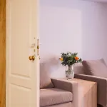 Belwederski 3*