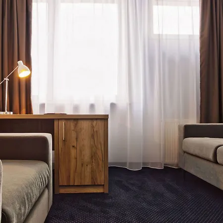 Hotell Belwederski 3*